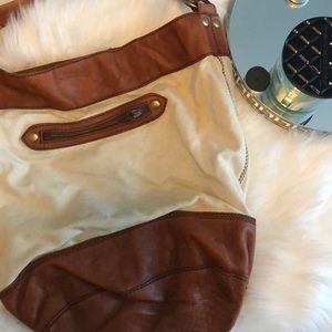 Lucky brand purse